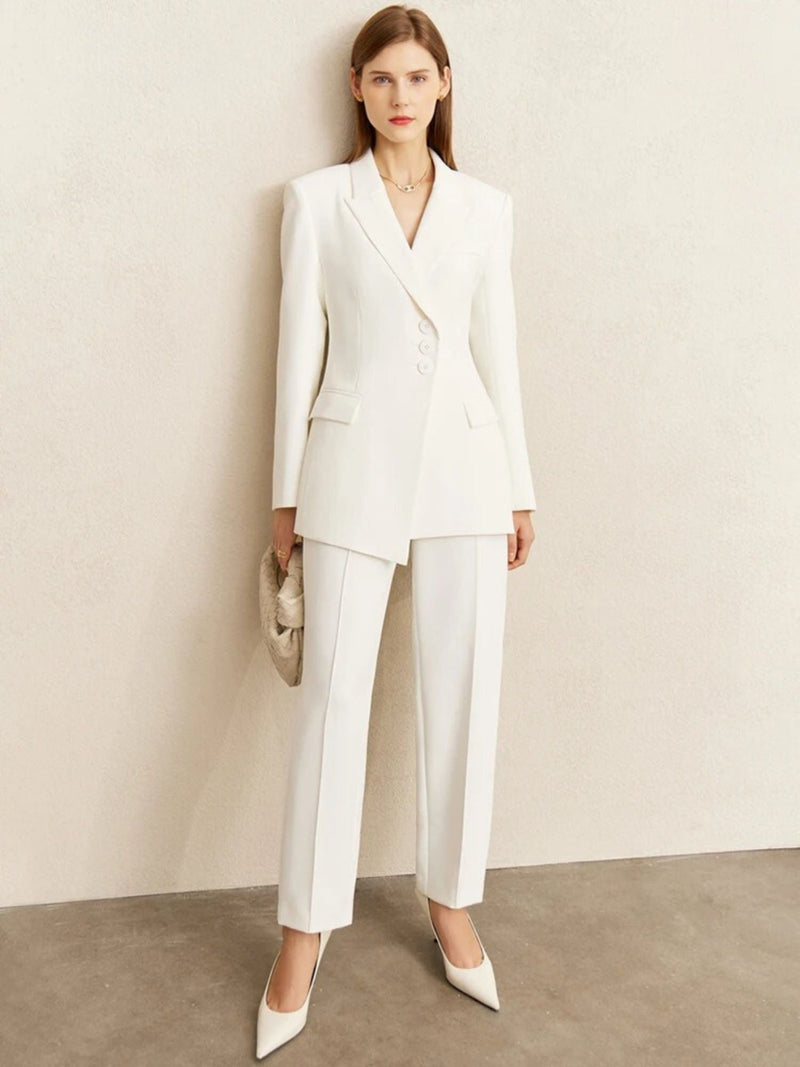 Allure | Minimalistischer Blazer und Hochgeschnittene Tapered - Hose im Set - Livezo