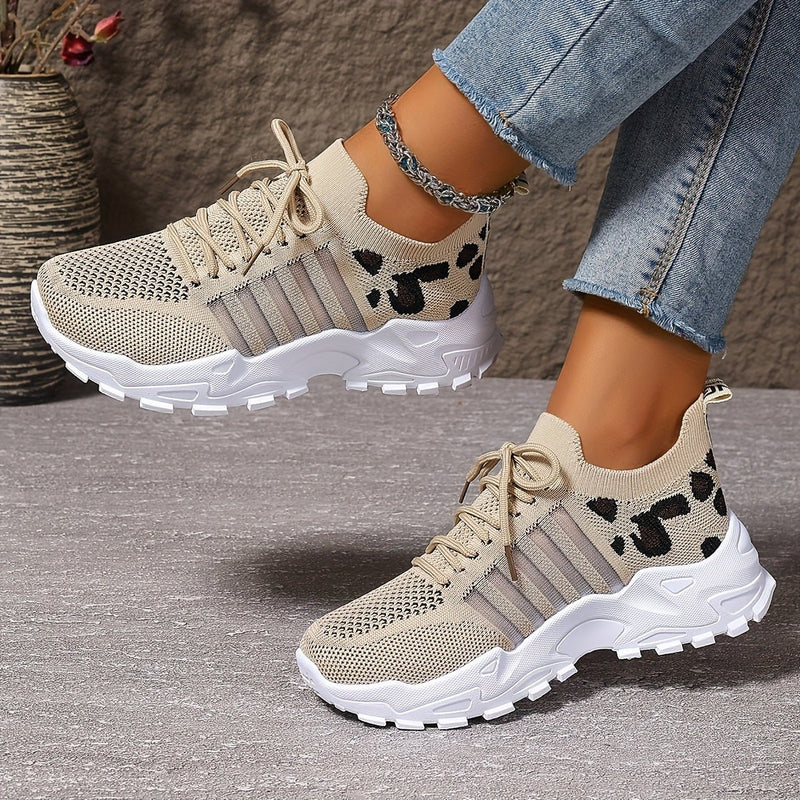 Bequeme orthopädische Sneaker für Damen - Livezo