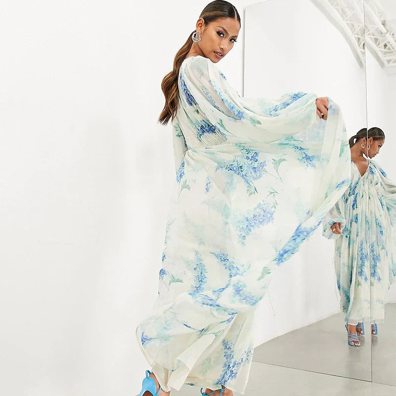 Maxikleid mit Blumenmuster und Tunnelzug am Taillenbund