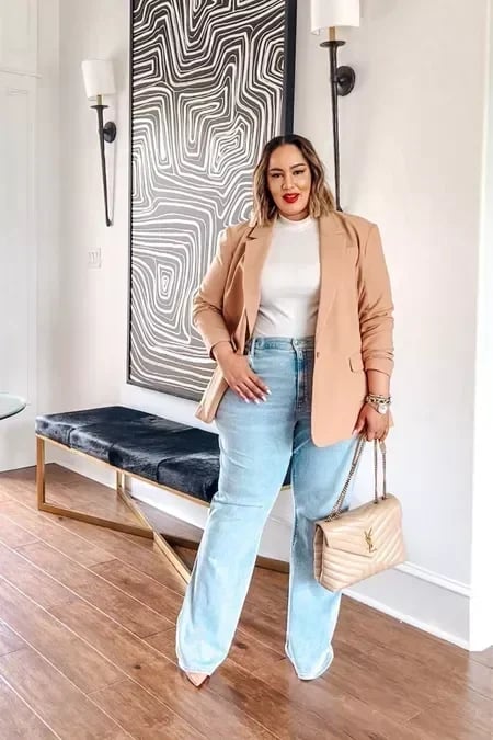 Erika - Ultra High Rise Stretch Flare - Jeans - Livezo