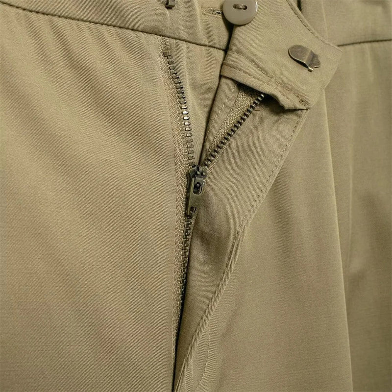 Freizeit - Utility - Cargojacke mit Riemen - und Taschenakzenten - Livezo