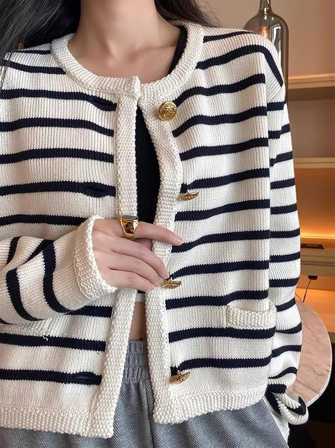 Gemütlicher gestreifter Strickpullover für den Herbst - Livezo