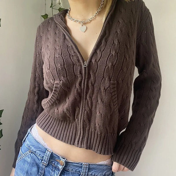 Gemütlicher Kapuzenstrickcardigan mit Knopfleiste vorne - Livezo
