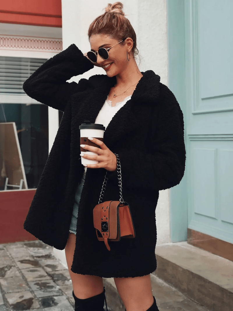 Gemütlicher Teddy - Plüsch - Kurzmantel mit Reverskragen - Livezo