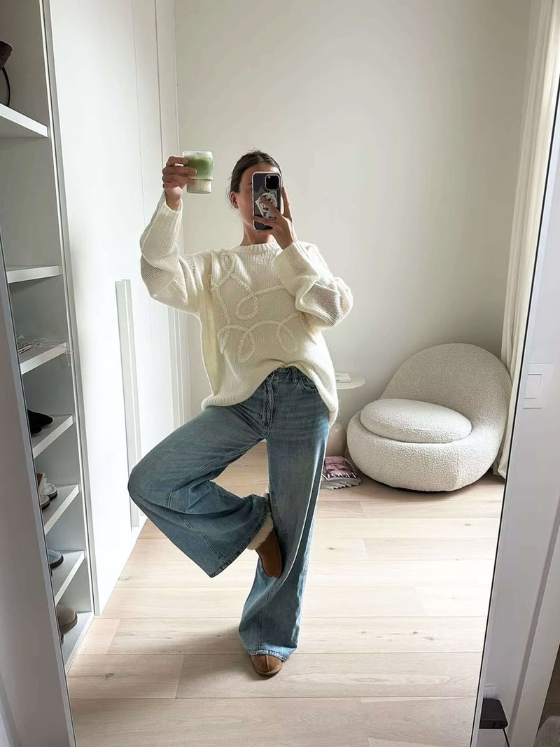 Gemütlicher übergroßer Pullover mit eleganten Stickereidetails - Livezo