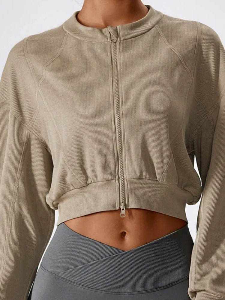 Gemütliches geripptes Crop - Sweatshirt mit Reißverschluss - Livezo