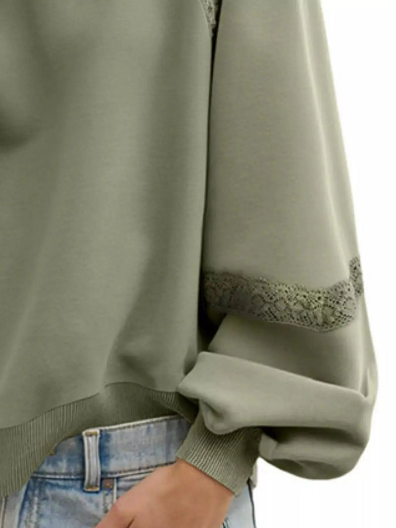 Gemütliches Sweatshirt mit Spitzenbesatz für lässig - schicke Looks - Livezo