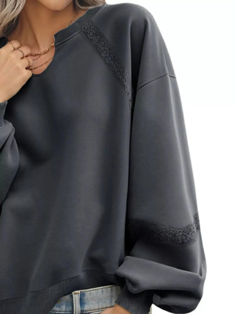 Gemütliches Sweatshirt mit Spitzenbesatz für lässig - schicke Looks - Livezo