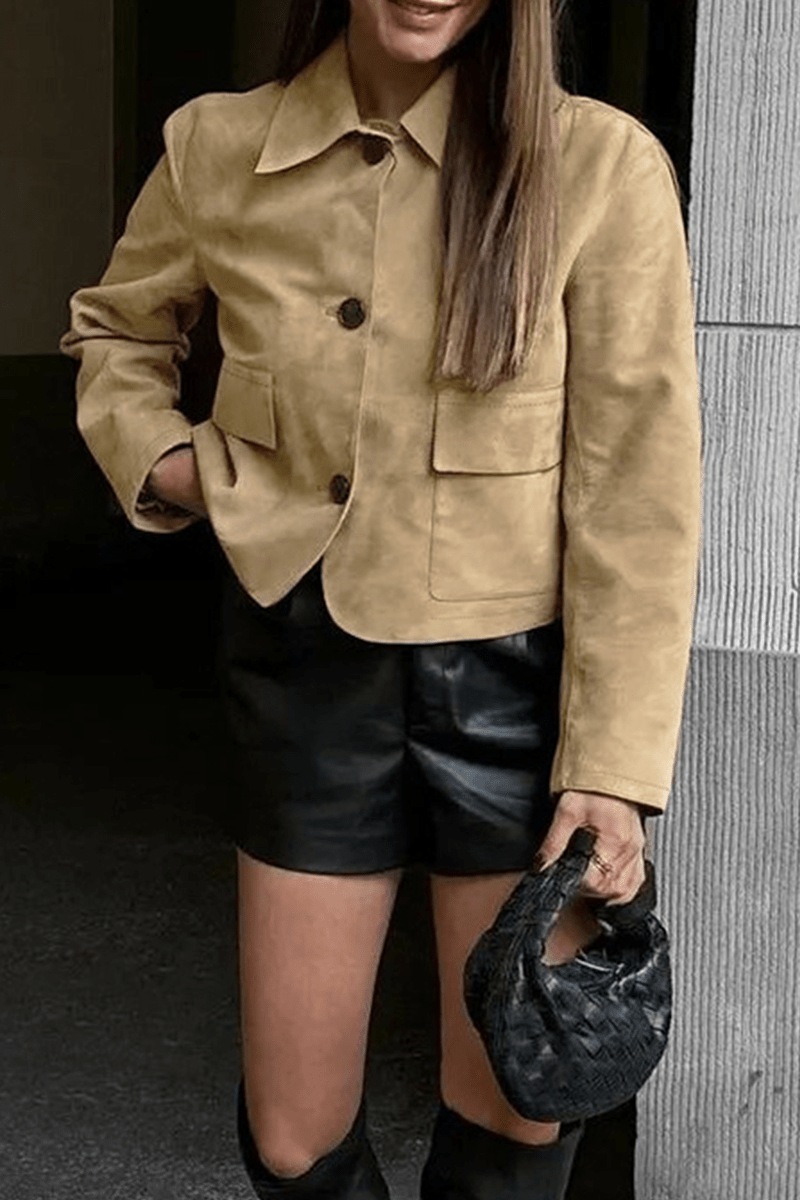 Lässige Jacke mit durchgeknöpftem Hemdkragen - Livezo