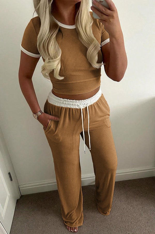 Legeres zweiteiliges Set mit Rundhalsausschnitt und Hose mit elastischem Bund - Livezo