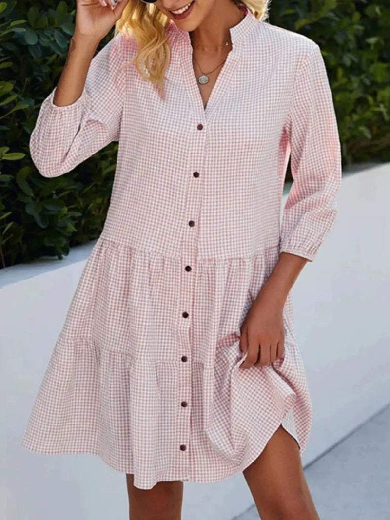 Locker sitzendes blaues Gingham - Kleid mit Knopfleiste für den Sommer - Livezo