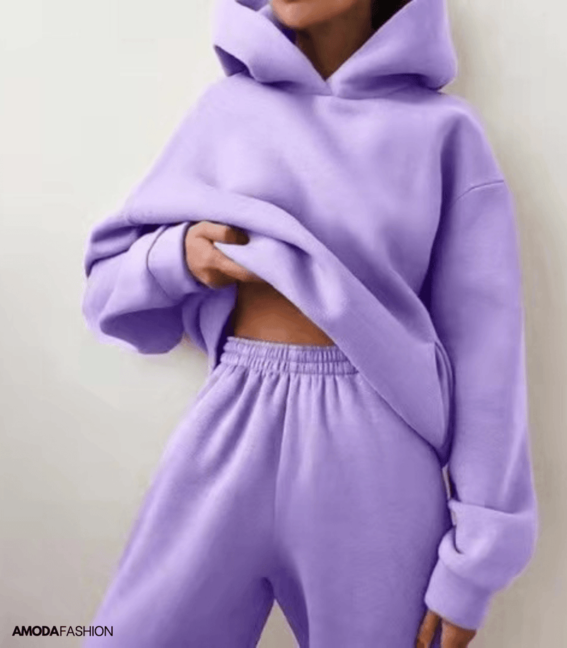 Maren - Trainingsanzug mit Kapuze für Frauen - Livezo