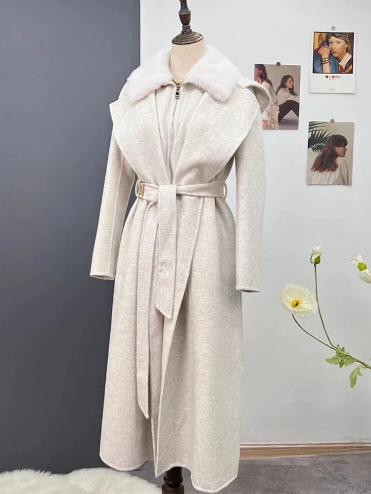 Mattie™ - Wintermantel mit Kapuze - Livezo