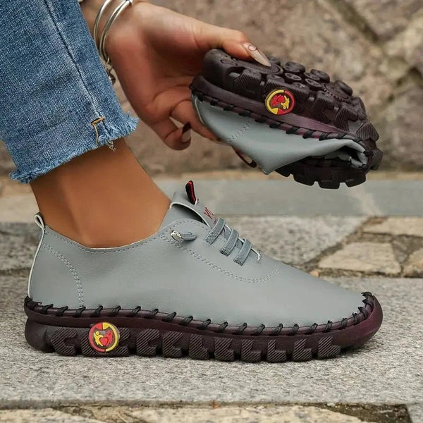 Nadine - Leichte Lederschuhe mit Rutschfester Sohle - Livezo