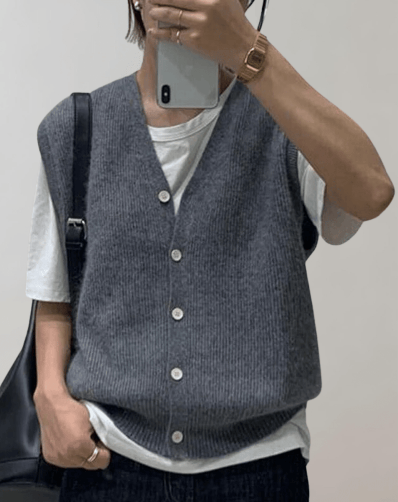 Pauline - Lässige Strickweste mit Knopfleiste - Livezo