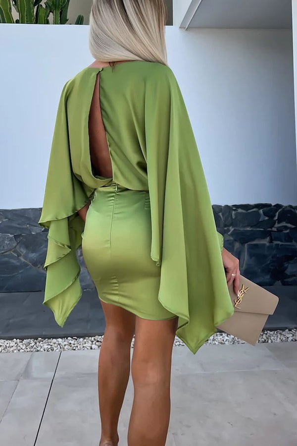 Satin - Minikleid mit Schmetterlingsärmeln und elastischem Taillenbund - Livezo