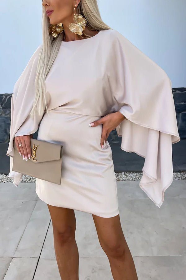 Satin - Minikleid mit Schmetterlingsärmeln und elastischem Taillenbund - Livezo